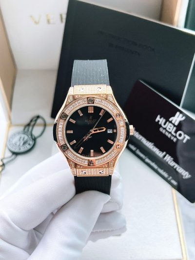 Đồng hồ Hublot máy Nhật nữ giá rẻ Super Fake 11 King Gold