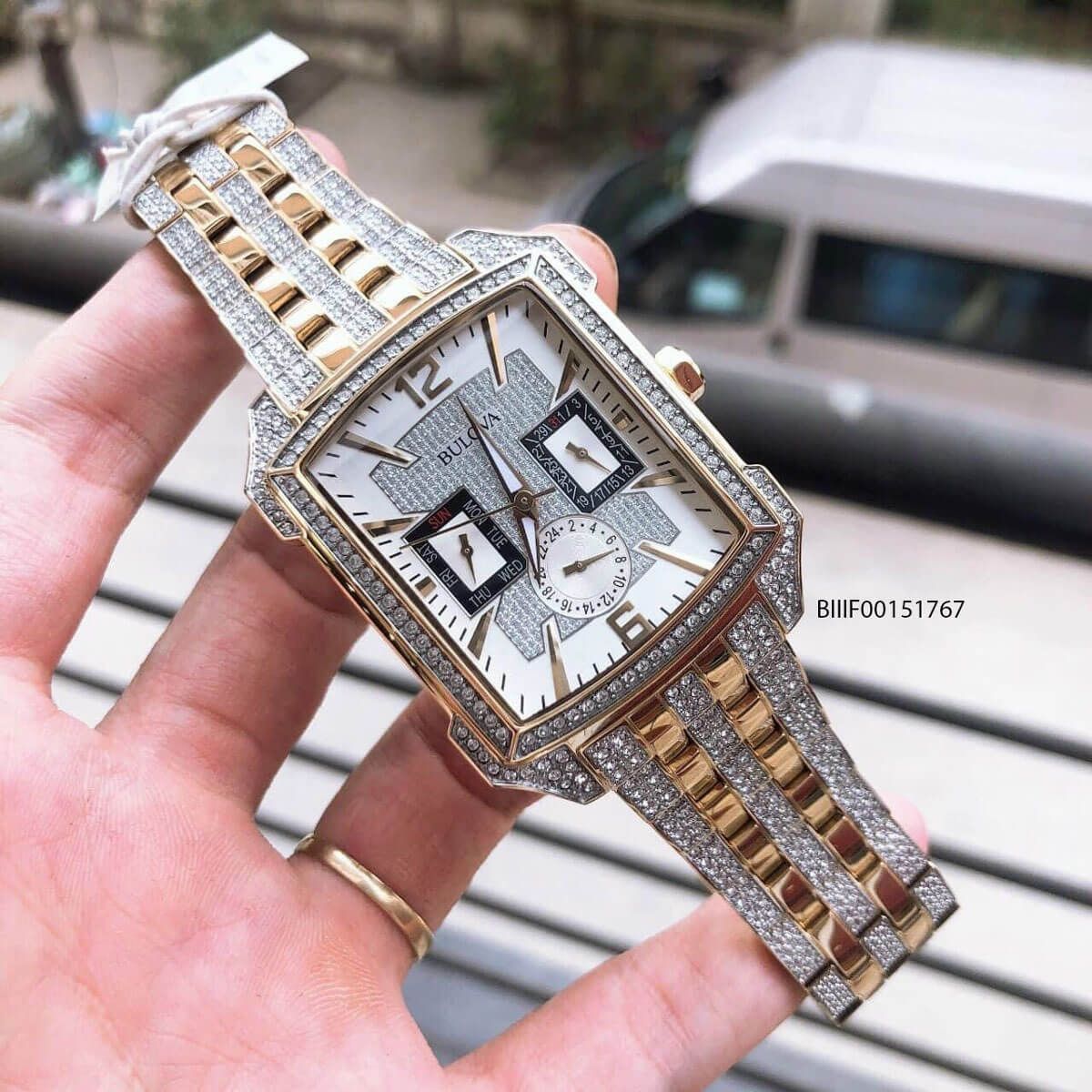 Đồng hồ Bulova 98C109 Nam chính hãng mặt vuông đính đá cao cấp