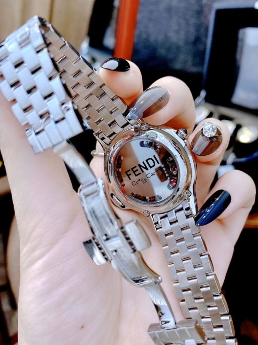 Đồng hồ Fendi Crazy Carats Đồng hồ Fendi Crazy Carats