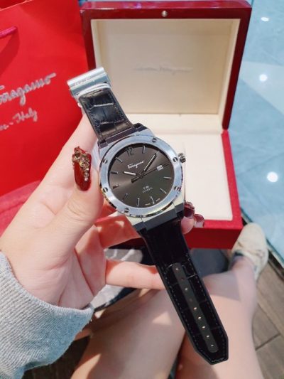 Đồng hồ Ferragamo