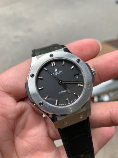 Đồng hồ Hublot