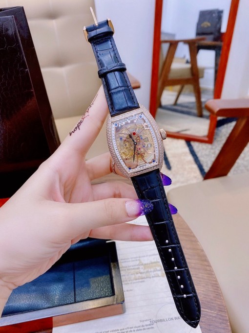 Đồng hồ nam đẹp Đồng hồ nam đẹp