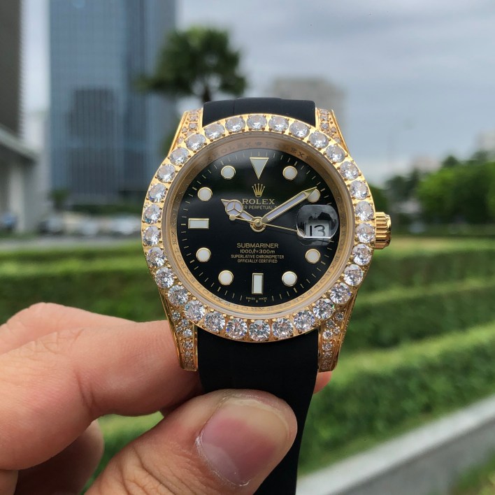 Đồng hồ Rolex