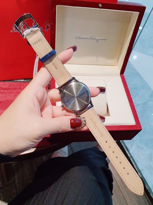 Đồng hồ Salvatore Ferragamo Đồng hồ Salvatore Ferragamo nam