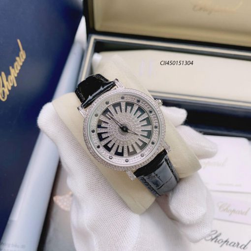 CII450151304-5-Dong-ho-Chopard-dinh-da-day-da Đồng hồ Chopard Angelia nữ đính đá dây da cao cấp