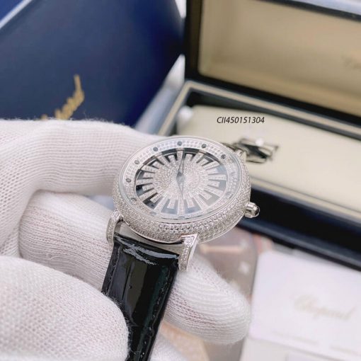 CII450151304-6-Dong-ho-Chopard-dinh-da-day-da Đồng hồ Chopard Angelia nữ đính đá dây da cao cấp