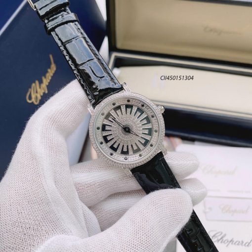 CII450151304-Dong-ho-Chopard-dinh-da-day-da Đồng hồ Chopard Angelia nữ đính đá dây da cao cấp