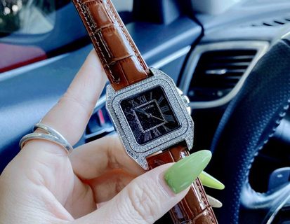 cti000661856-cartier-nu-day-da-vien-da-21-413x320-1 Đồng Hồ Cartier nữ dây da nâu vân viền đá cao cấp