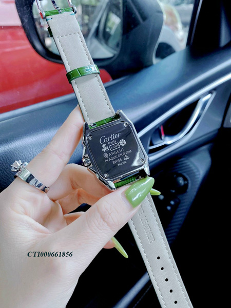 CTI000661856-CARTIER-nữ-dây-da-viền-đá-(32)