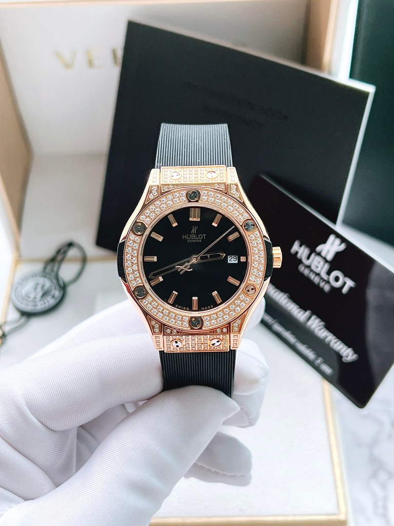 Đồng hồ Hublot máy Nhật nữ giá rẻ Super Fake 11 King Gold