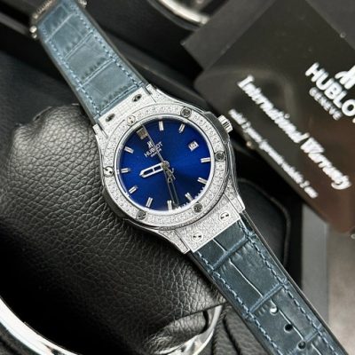 Đồng hồ Hublot giá rẻ nữ đính full đá màu xanh dương máy Nhật