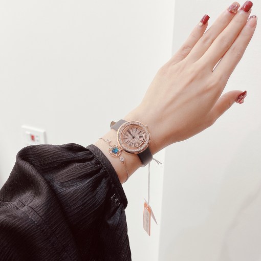 Đồng hồ Davena D31996 Đồng hồ Davena D31996