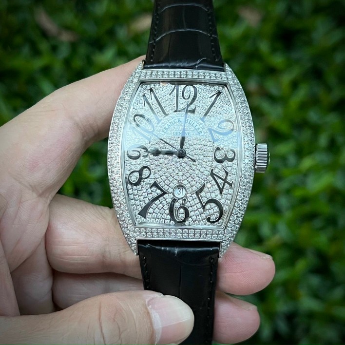 Đồng hồ Franck Muller đính full đá