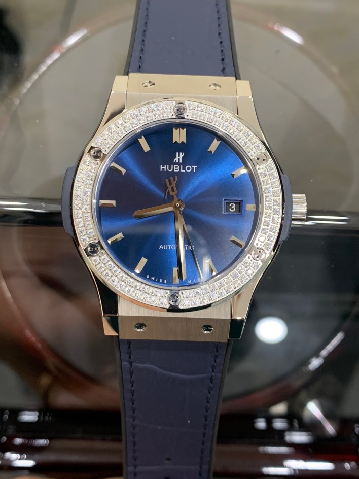 Đồng hồ Hublot