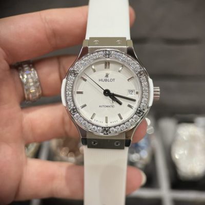 Đồng hồ Hublot Classic Fusion Diamonds