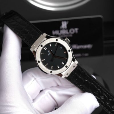 Đồng hồ Hublot Classic Fusion nữ màu đen