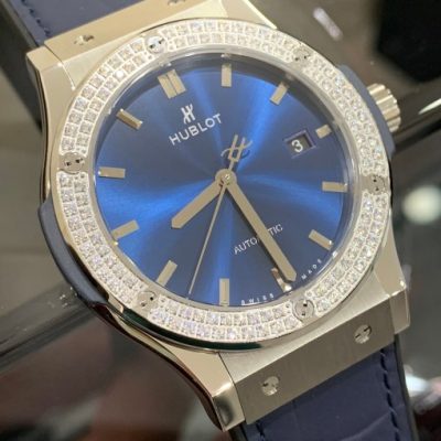 Đồng hồ Hublot nam dây cao su màu xanh dương