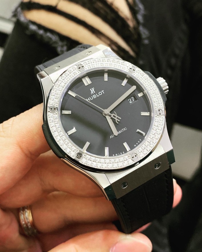 Đồng hồ Hublot nam đính đá