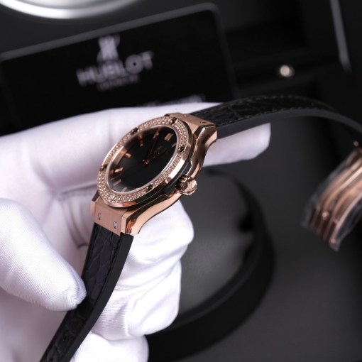 Đồng hồ Hublot nữ giá rẻ Đồng hồ Hublot nữ giá rẻ