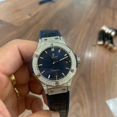 Đồng hồ Hublot nữ siêu cấp màu xanh