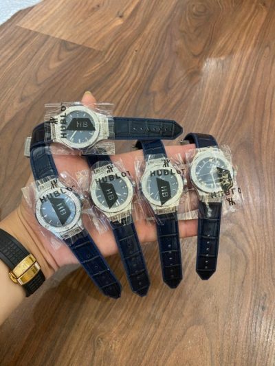 Đồng hồ Hublot Replica 11 màu xanh