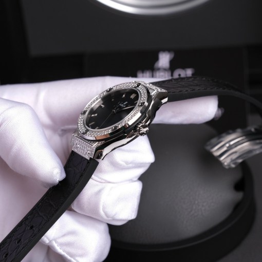 Đồng hồ Hublot siêu cấp thụy sỹ Đồng hồ Hublot siêu cấp thụy sỹ