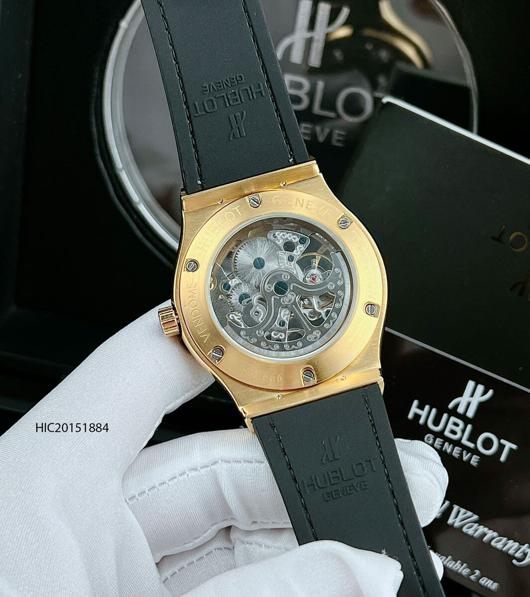 Đồng hồ Hublot nam máy lộ cơ đính đá dây cao su bọc da cao cấp