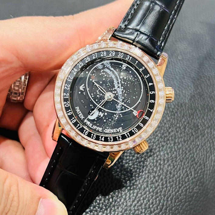 Đồng hồ Patek Philippe nam dây da màu đen