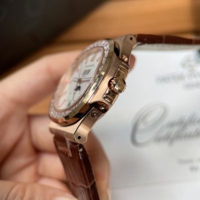 Đồng hồ Patek Philippe Natilus Super Fake