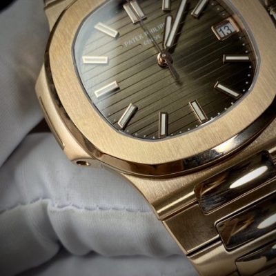 Đồng hồ Patek Philippe Nautilus 5726 Automatic nam