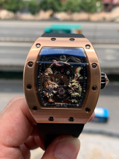 Đồng hồ Richard Mille ngọa hổ tàng long