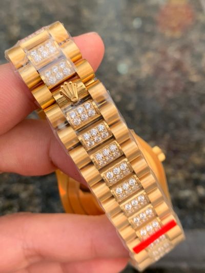 Đồng hồ Rolex mạ vàng 18k