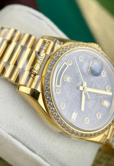 Đồng Hồ Rolex Mặt Thiên Thạch