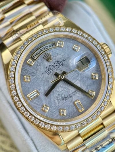 Đồng Hồ Rolex Mặt Thiên Thạch Day-Date Mạ Vàng