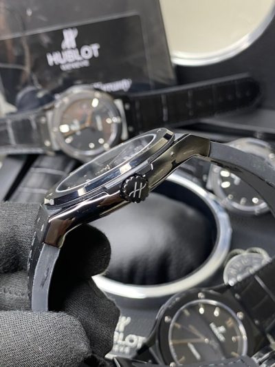 Đồng hồ siêu cấp Hublot Classic Fusion