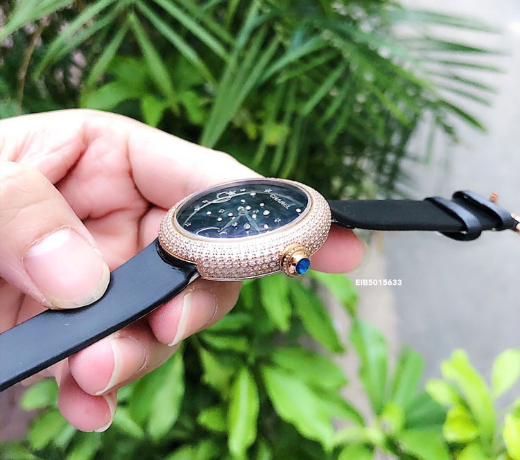 eib5015633-chanel-replica-den-4 Đồng Hồ Chanel Nữ Tourbillon Volant Ref H3977 Replica 1:1