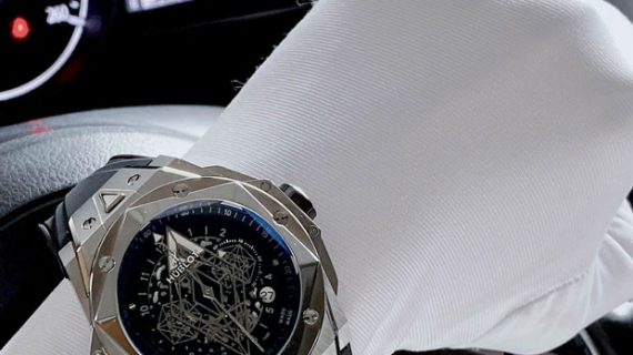 Đồng hồ Hublot Big Bang Sang Bleu II King