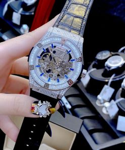 hi850661027-hublot-cc6a1-2-247x296-1 Đồng hồ Hublot nam đính đá Hublot Classion Fusion máy cơ Tourbillon cao cấp