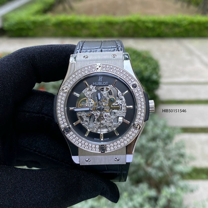 hib50151546-3-dong-ho-hublot-nam-may-co-dinh-da-cao-cap-1 Đồng hồ Hublot nam máy cơ đính đá cao cấp dây đen