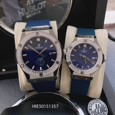 Đồng hồ Hublot cơ đính đá dây cao su bọc da màu xanh