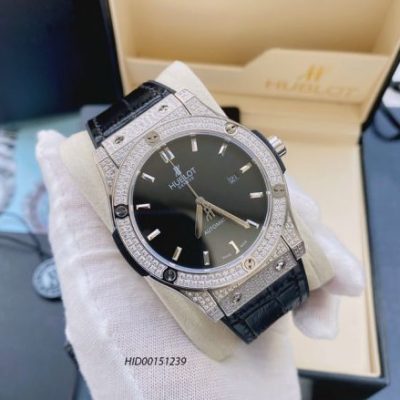 Đồng hồ Hublot Classic Fusion Automatic nam dây cao su bọc da đen