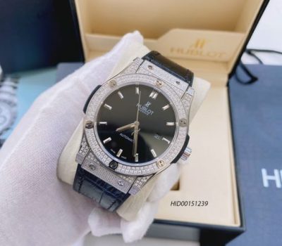 Đồng hồ Hublot Classic Fusion Automatic nam dây cao su bọc da đen