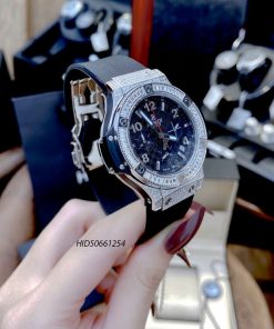 hublot-den-1_hid50661254-247x296-1