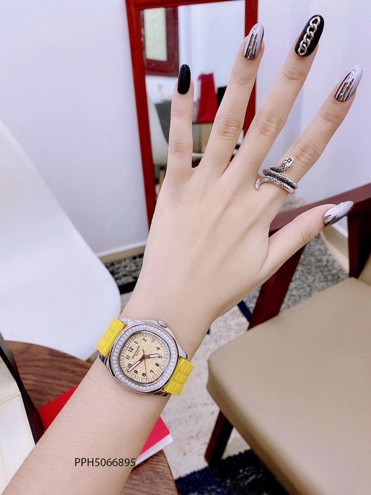 pph5066893-patek-philippe-ne1bbae-35mm-1-1 Đồng hồ Patek Philippe Nautilus Lady nữ dây cao su vàng cao cấp