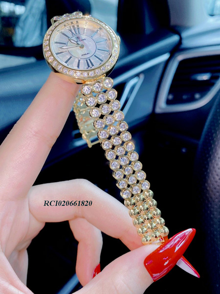 RCI020661820-royal-crown-đá-màu-vàng,-trắng,-hồng-(4) Đồng hồ Royal Crown RC8648 nữ dây màu vàng đính đá xoàn