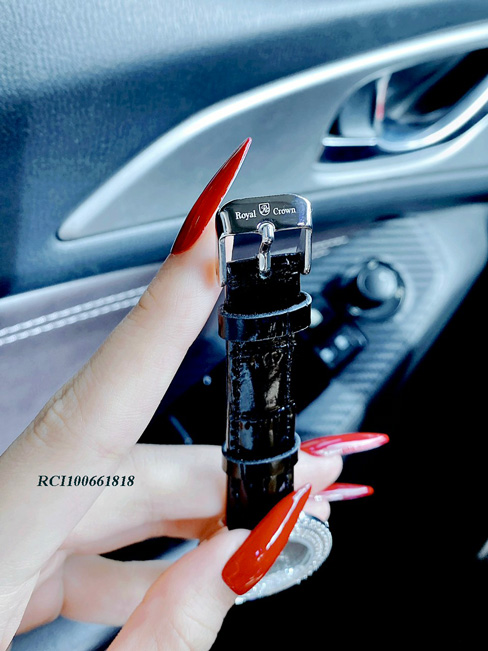 RCI100661818-set-royal-crown-màu-đen,-trắng,-đỏ--(12)