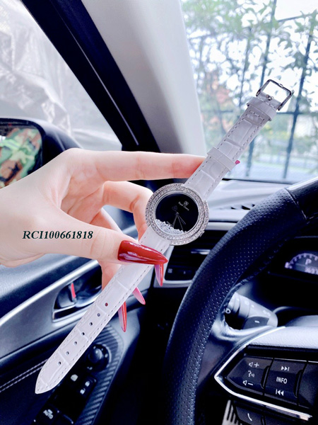 RCI100661818-set-royal-crown-màu-đen,-trắng,-đỏ--(7) Đồng hồ Royal Crown RC4641 nữ dây da trắng