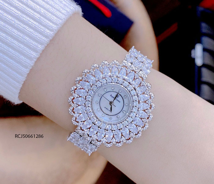 Đồng hồ Royal Crown nữ full đá cao cấp