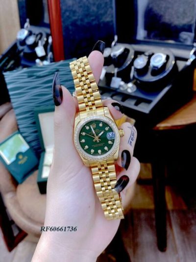 Đồng Hồ Rolex lady Datejust viền đính đá dây vàng mặt xanh lá cao cấp