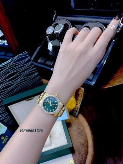 Đồng Hồ Rolex lady Datejust viền đính đá dây vàng mặt xanh lá cao cấp